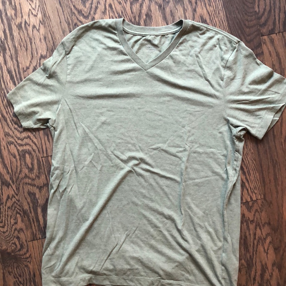 Jcrew V neck forest green T-shirt